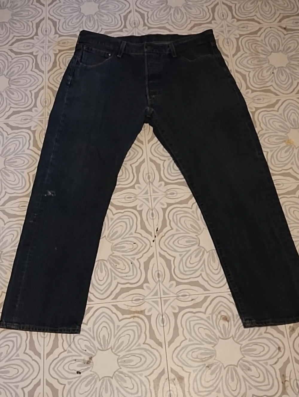 Levi's 501 Men's Jeans Waist 38 X 32 Distressed Cotton Egypt
